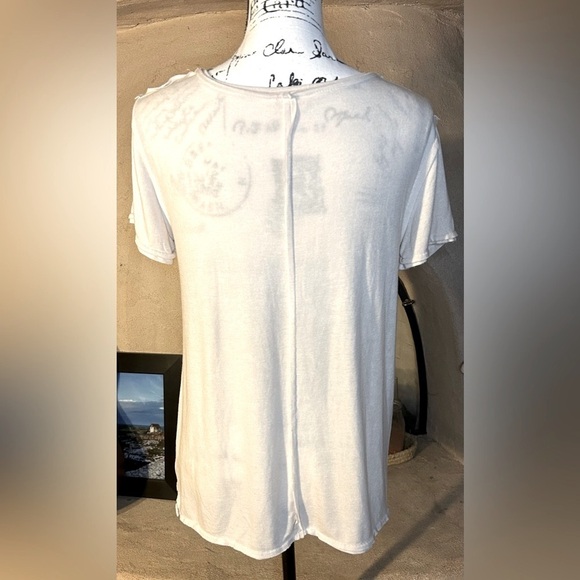 POL V-Neck Tee NWOT - Picture 2 of 4